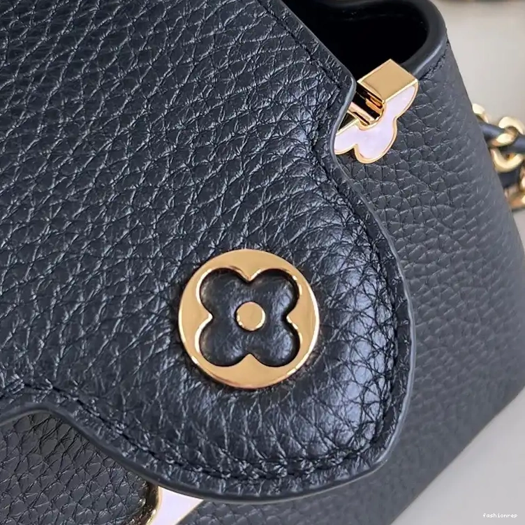 Fashionrepsfam ru LV 2408YA0111 Bags 0705